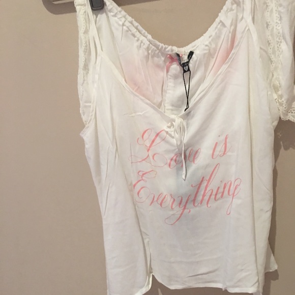 Nwt WILDFOX Intimates pajama set🍒🌷 - Picture 2 of 8